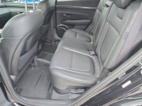 Used 2024 Hyundai Tucson Limited AWD/4WD image 16