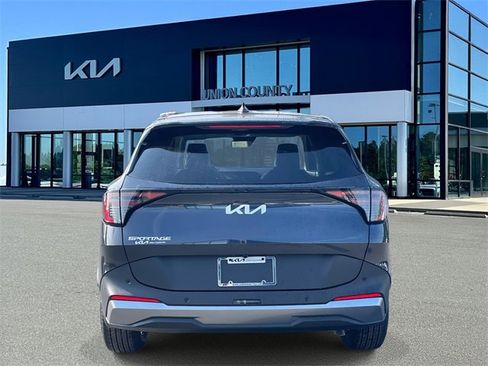 New 2026 Kia Sportage EX image 5