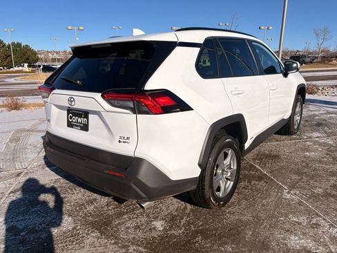 Used 2025 Toyota RAV4 XLE image 8