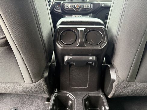 Used 2020 Jeep Wrangler Unlimited Sport S image 27