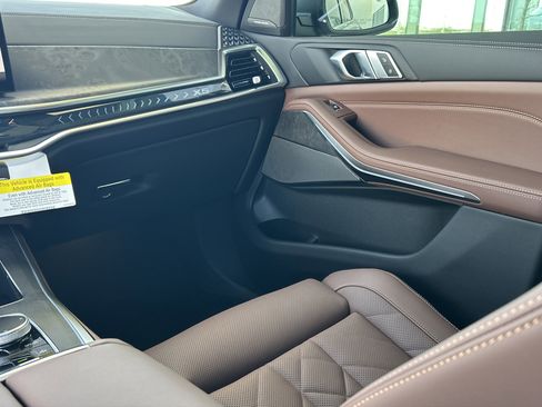 New 2026 BMW X5 xDrive50e image 55
