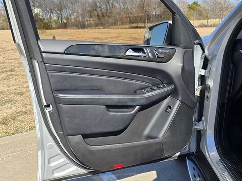 Used 2015 Mercedes-Benz ML 350 2WD image 19