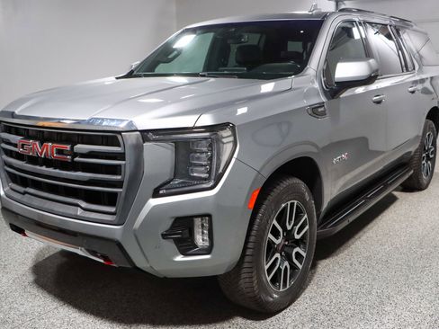 Used 2023 GMC Yukon XL AT4 AWD/4WD image 37