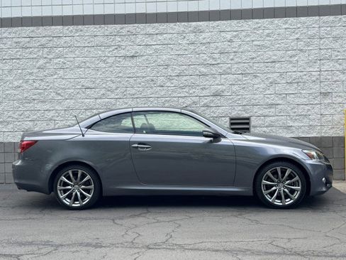 Used 2013 Lexus IS 250C w/ Luxury Pkg RWD image 15