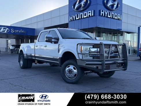 Used 2018 Ford F350 Lariat w/ Lariat Ultimate Package image 1