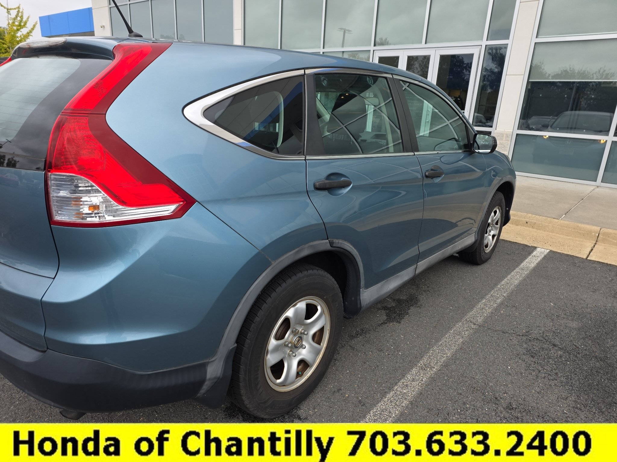 Used 2014 Honda CR-V LX image 3