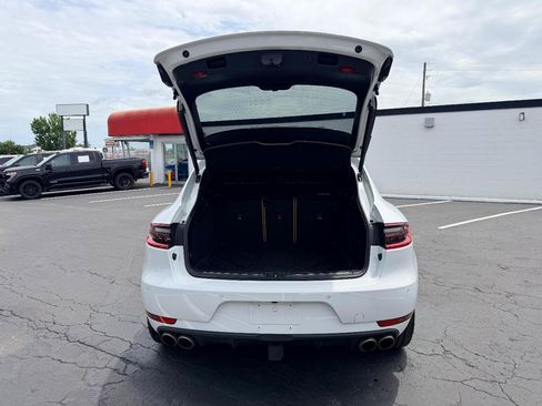Used 2018 Porsche Macan S AWD/4WD image 7
