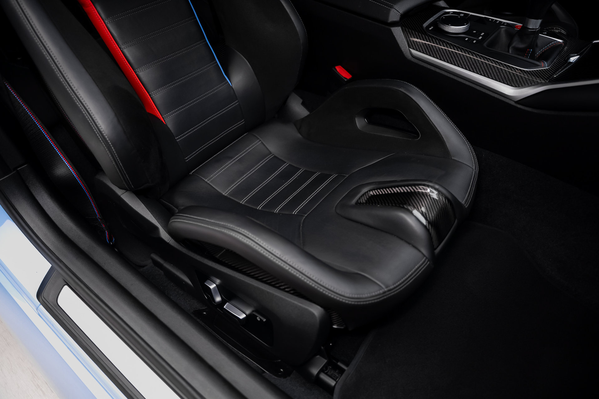 Used 2024 BMW M2 w/ Carbon Package RWD image 67