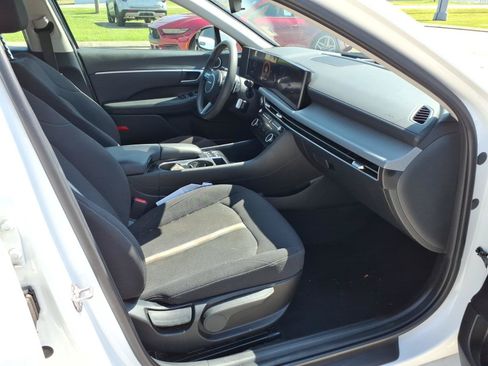 Used 2024 Hyundai Sonata SEL FWD image 6