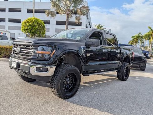 Used 2024 Ford F150 XLT AWD/4WD image 3