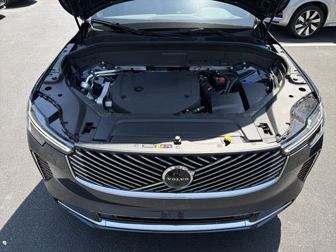 Used 2026 Volvo XC90 B6 Plus w/ Protection Package Premier image 36