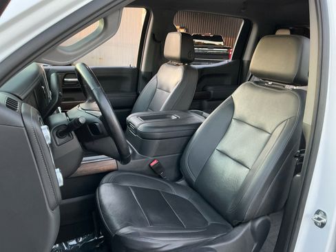 Used 2021 GMC Sierra 1500 SLT w/ SLT Premium Package image 19