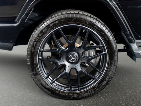 Used 2025 Mercedes-Benz G 63 AMG 4MATIC image 9