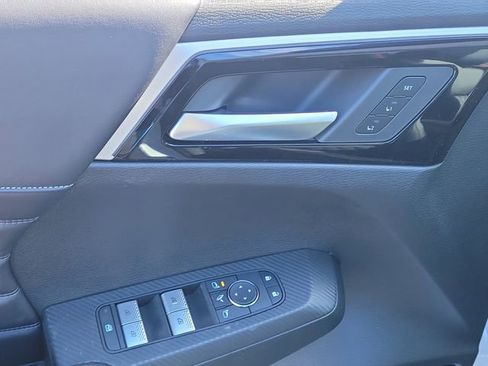 New 2026 Mitsubishi Outlander SEL FWD image 24