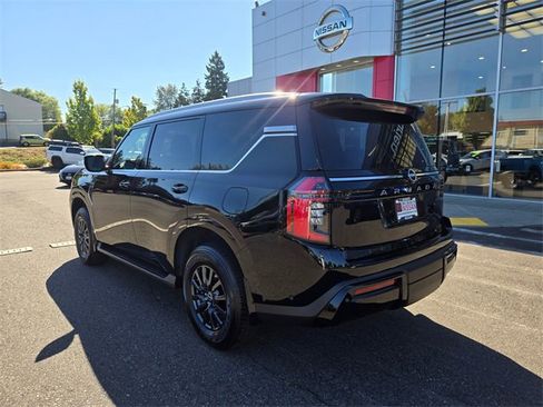 New 2025 Nissan Armada SV image 8