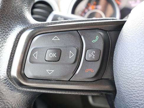 Used 2018 Jeep Wrangler Unlimited Sport AWD/4WD image 15