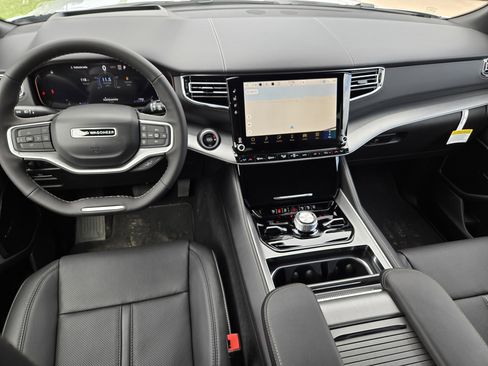 New 2026 Jeep Grand Wagoneer Limited AWD/4WD image 23