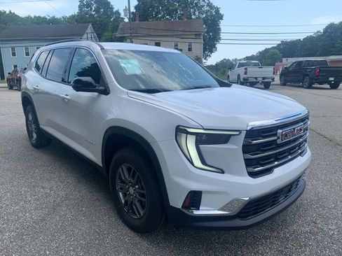 New 2026 GMC Acadia Elevation image 2