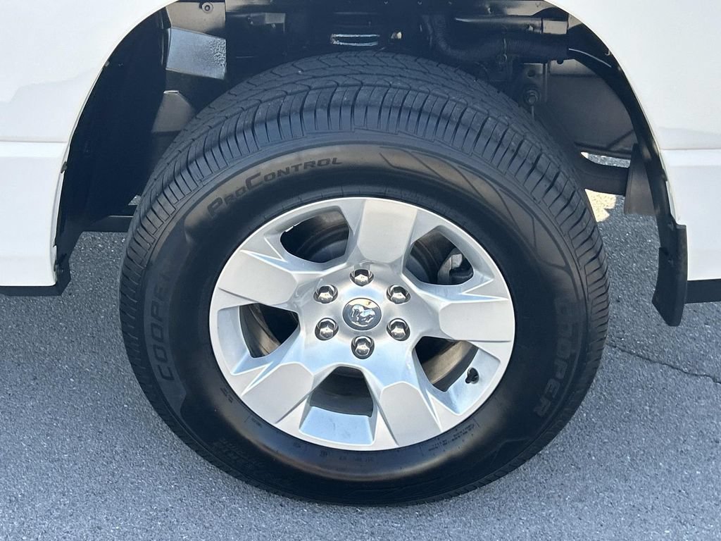 Used 2022 RAM 1500 Lone Star AWD/4WD image 19