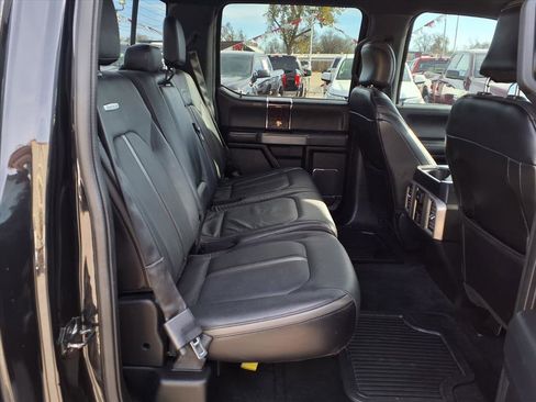 Used 2015 Ford F150 Platinum w/ Equipment Group 701A Luxury image 14