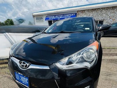 Used 2012 Hyundai Veloster w/ Style Pkg