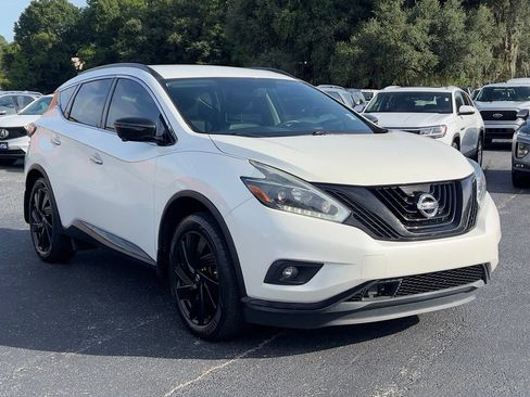 Used 2018 Nissan Murano SL w/ Midnight Edition Package FWD image 8