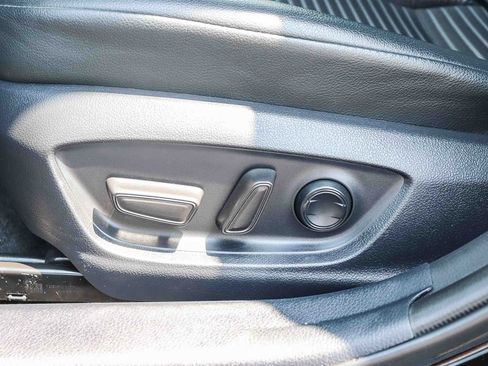 Certified 2023 Toyota Camry SE FWD image 27