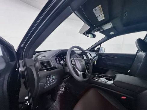 New 2026 Honda Ridgeline Black Edition image 18