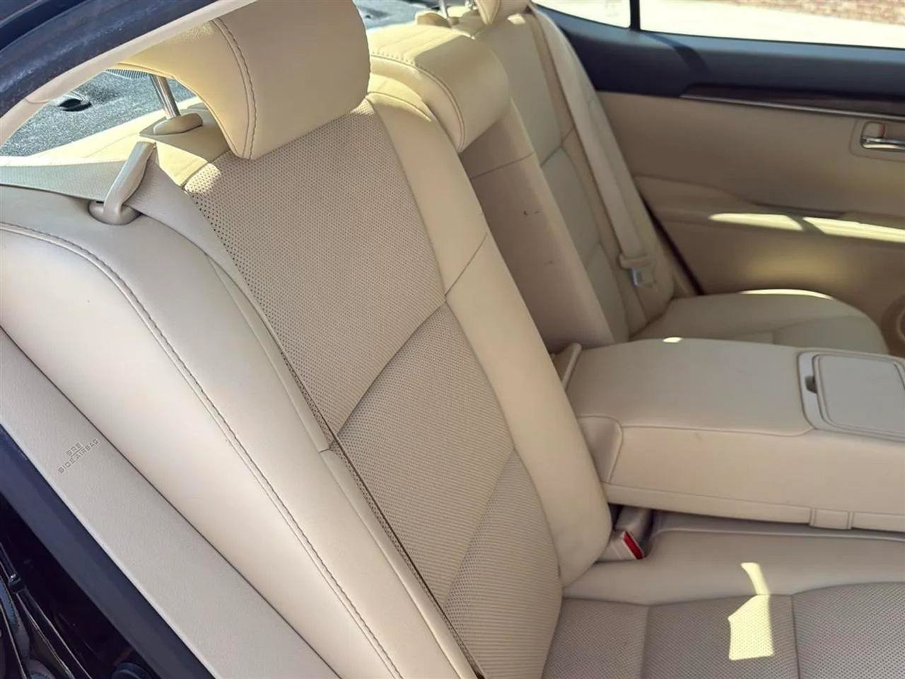 Used 2014 Lexus ES 350 w/ Premium Package FWD image 46