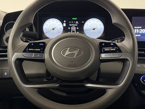 Certified 2024 Hyundai Elantra SEL FWD image 16