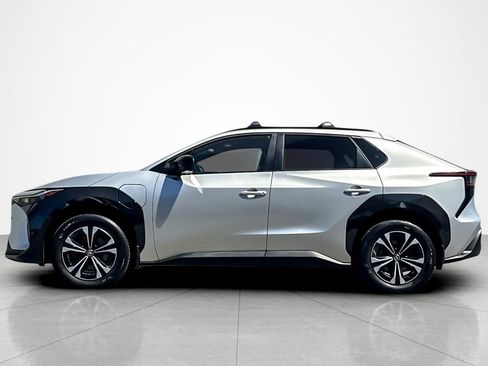 Certified 2024 Toyota bZ4X AWD image 2