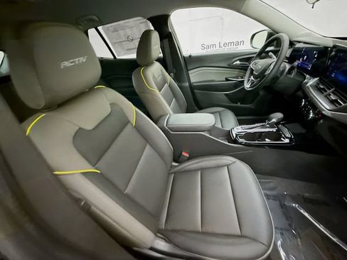New 2026 Chevrolet Trax ACTIV w/ Driver Confidence Package FWD image 28