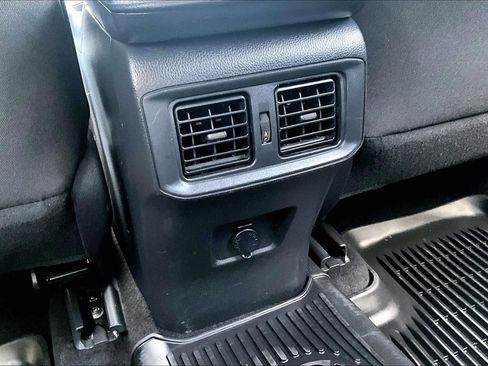 Used 2023 Toyota RAV4 LE image 32