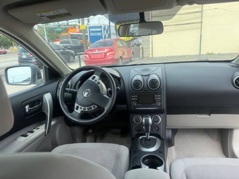 Used 2015 Nissan Rogue S w/ Convenience Package AWD/4WD image 11