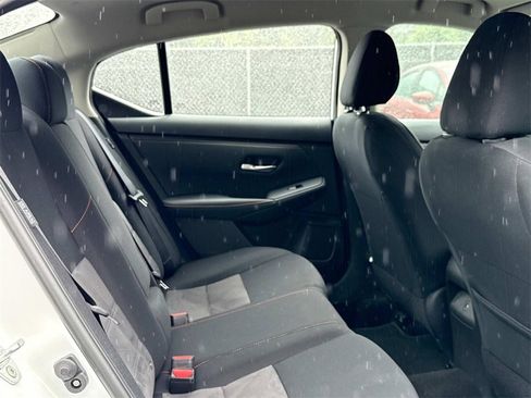 Certified 2024 Nissan Sentra SR image 11