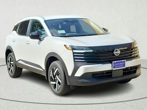 Certified 2026 Nissan Kicks SV FWD image 1