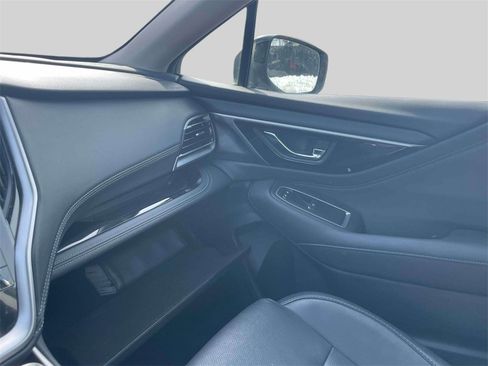 Used 2022 Subaru Outback Limited image 33
