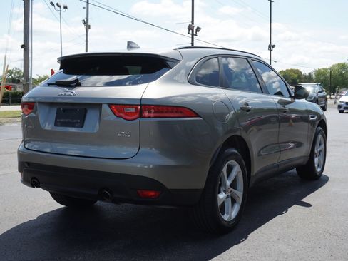 Used 2018 Jaguar F-PACE Premium AWD/4WD image 5