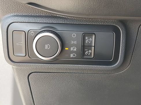 Used 2025 Ford Explorer ST AWD/4WD image 25