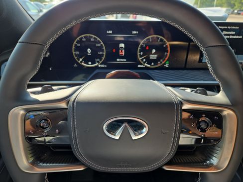 Used 2026 INFINITI QX80 Autograph w/ Premium Cargo Package AWD/4WD image 11