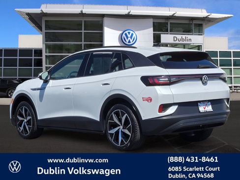 Used 2023 Volkswagen ID.4 Pro S AWD/4WD image 6