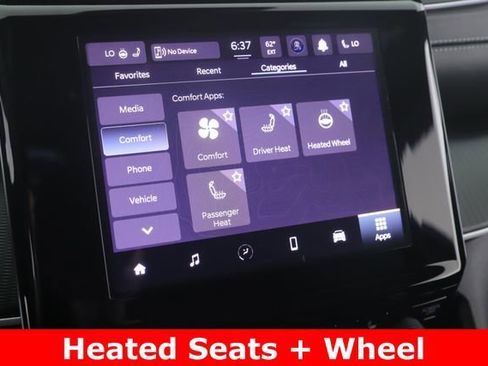 Used 2024 Jeep Grand Cherokee L Laredo w/ Luxury Tech Group I image 4