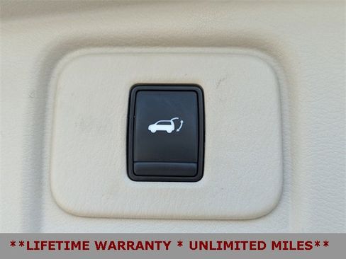 Used 2019 Nissan Murano Platinum w/ Cargo Package image 15