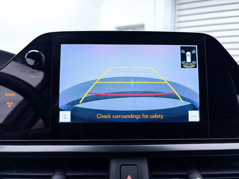 Used 2024 Lexus UX 250h F Sport FWD image 7