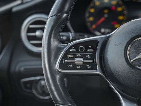 Used 2020 Mercedes-Benz GLC 300 GLC 300 image 30