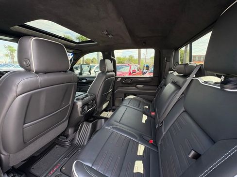 Used 2024 GMC Sierra 2500 AT4X AWD/4WD image 15