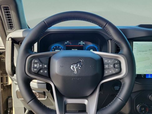 New 2025 Ford Bronco Big Bend w/ Black Diamond Package image 12