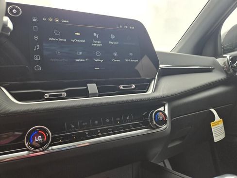 New 2026 Chevrolet Equinox LT image 16