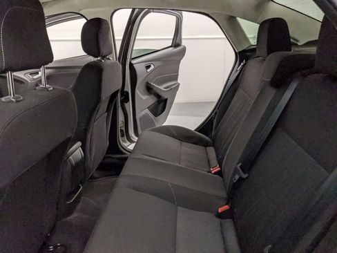 Used 2018 Ford Focus SE image 17