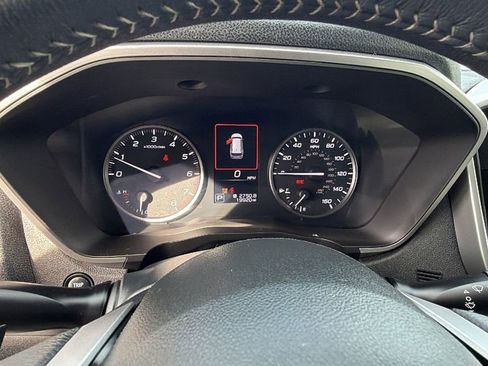Used 2025 Subaru Ascent Premium image 29